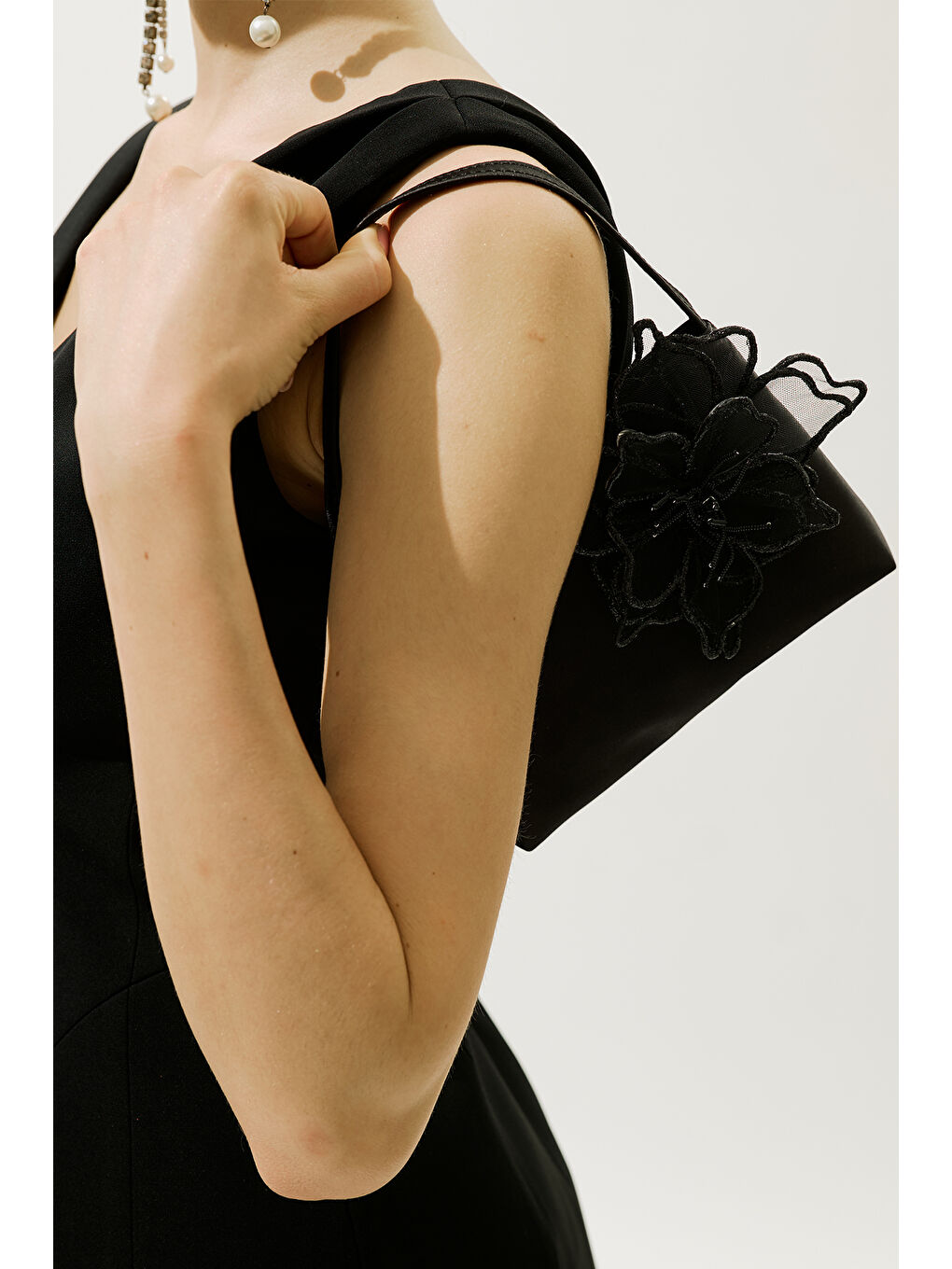 Çiçek Detaylı Mini Abiye Çanta Siyah-2