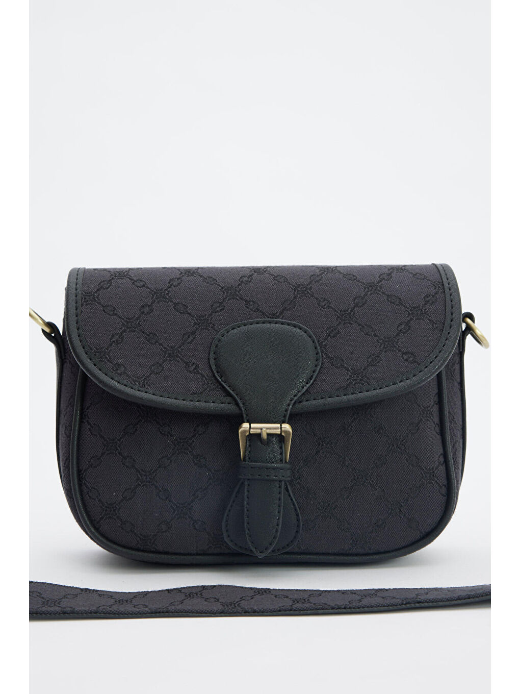 Olıvıa Kapaklı Çanta Siyah-2