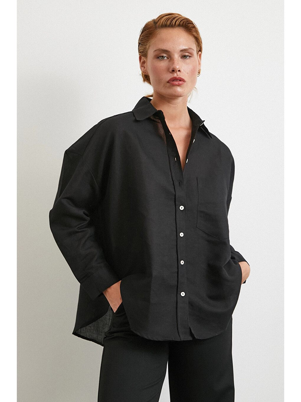 Cepli Oversize Keten Gömlek Siyah