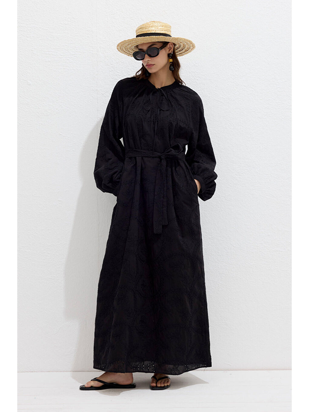 Astarlı Brode Elbise Siyah-5