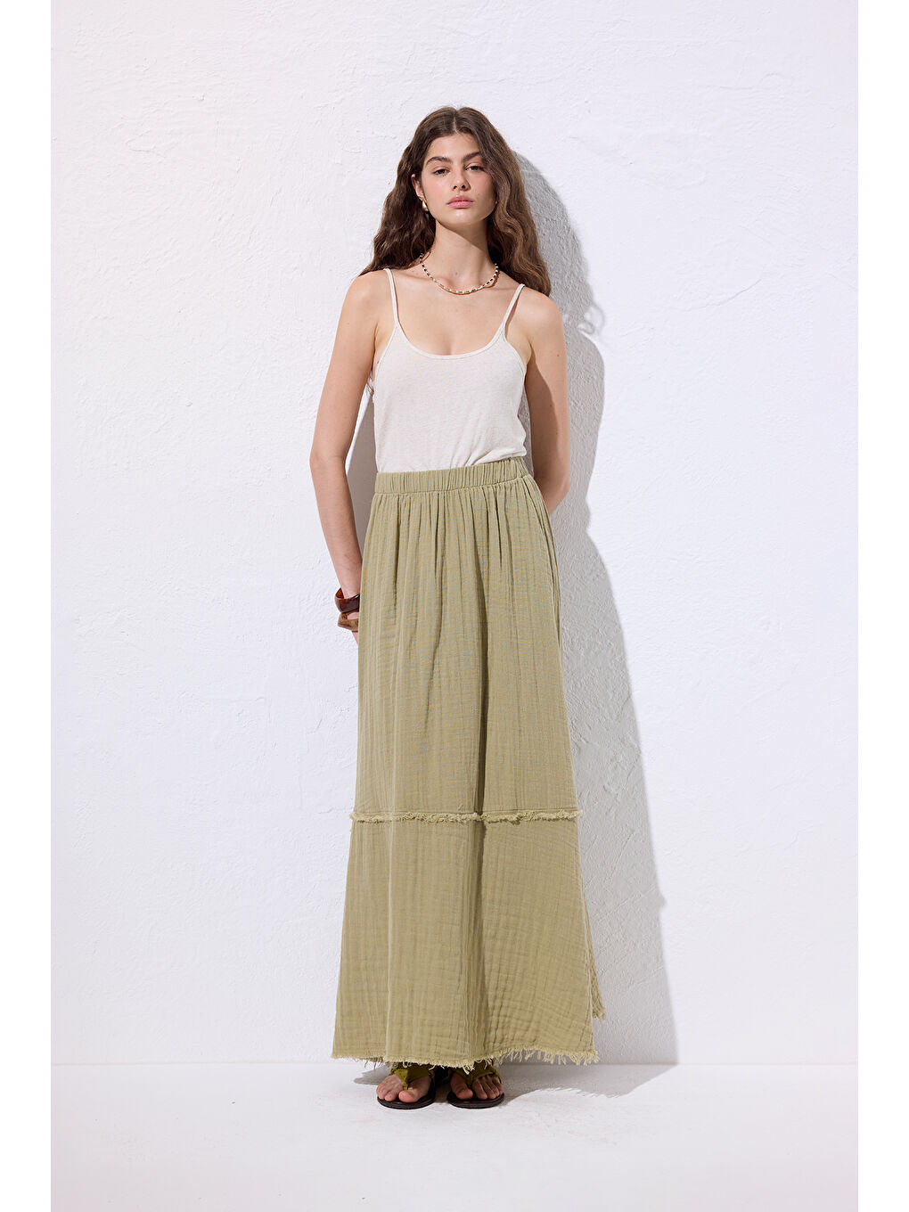 Yeşil Müslin Katlı Geniş Etek Adaçayı-1