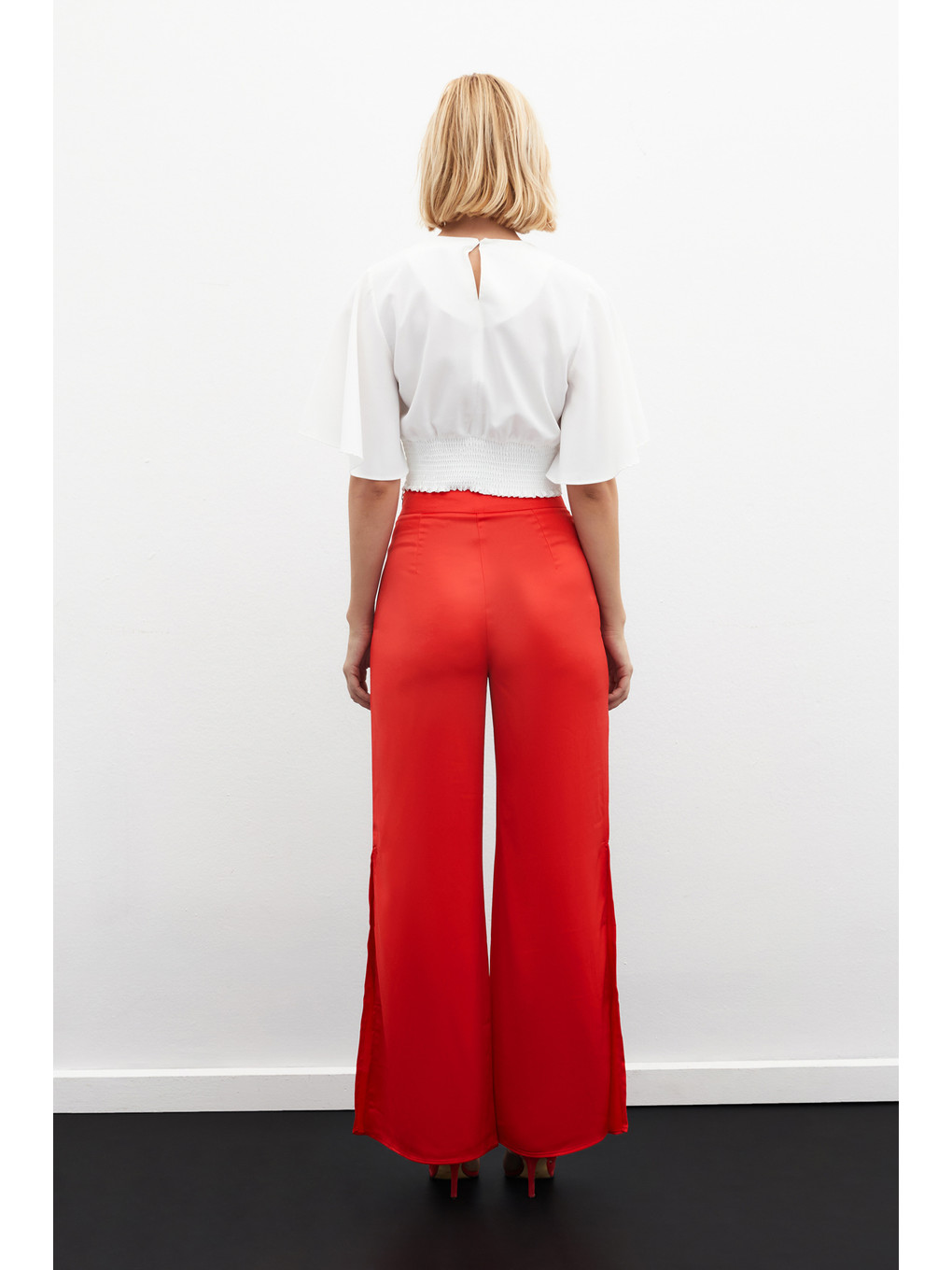Yırtmaç Detaylı Saten Pantolon - Mercan-7
