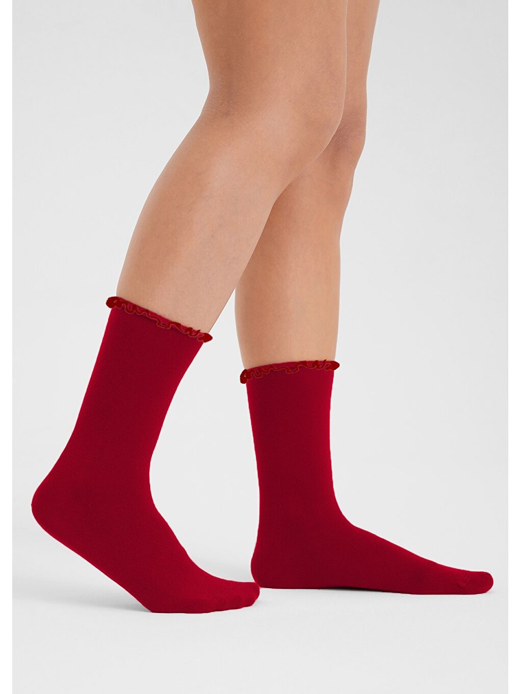 Kırmızı Fırfırlı Modal Lastiksiz Dikişsiz Kadın Soket Çorap 36-41-1