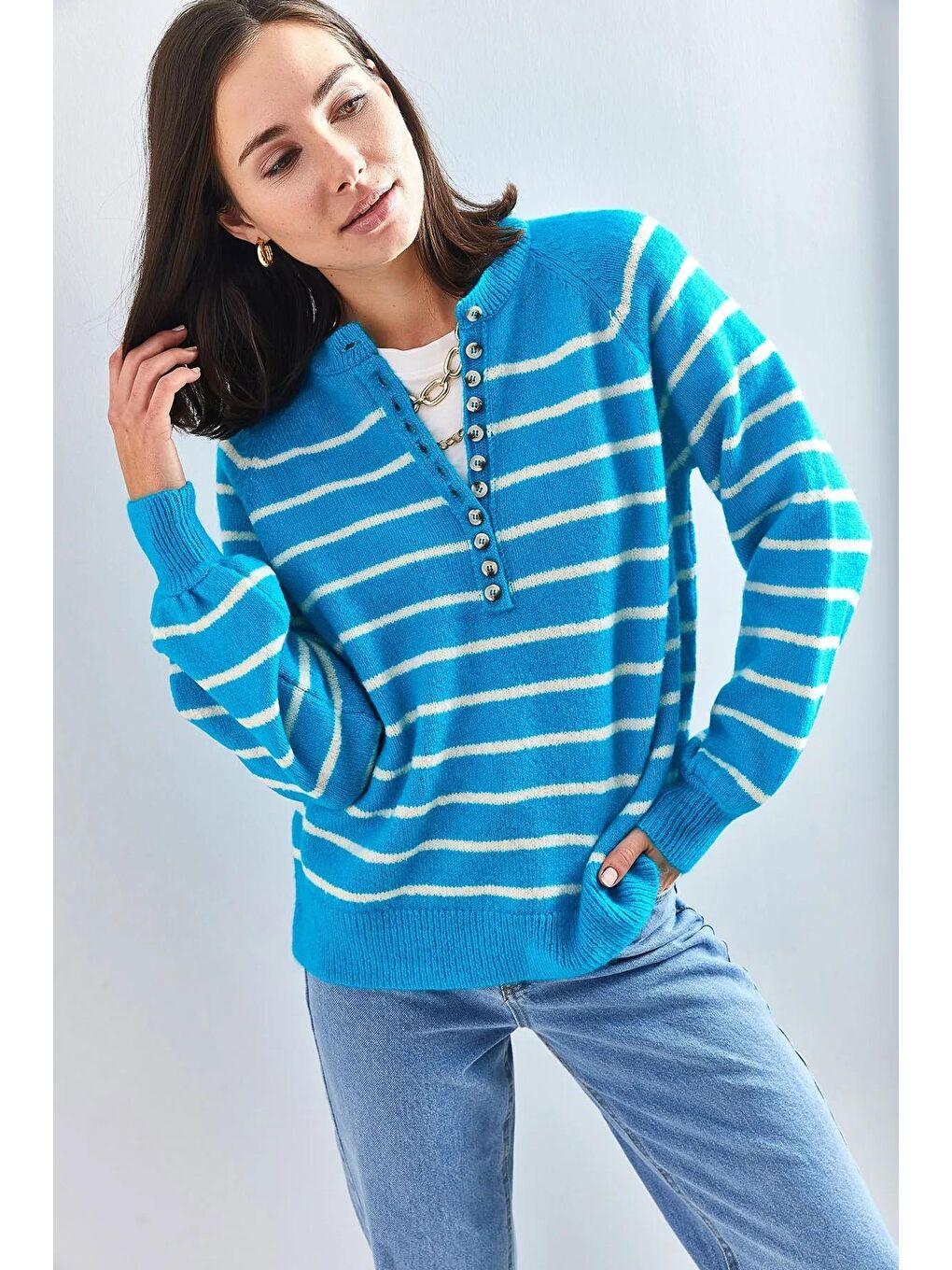 Mavi Kadın Yakası İlikli Balıkçı Yaka Çizgili Triko Kazak-3
