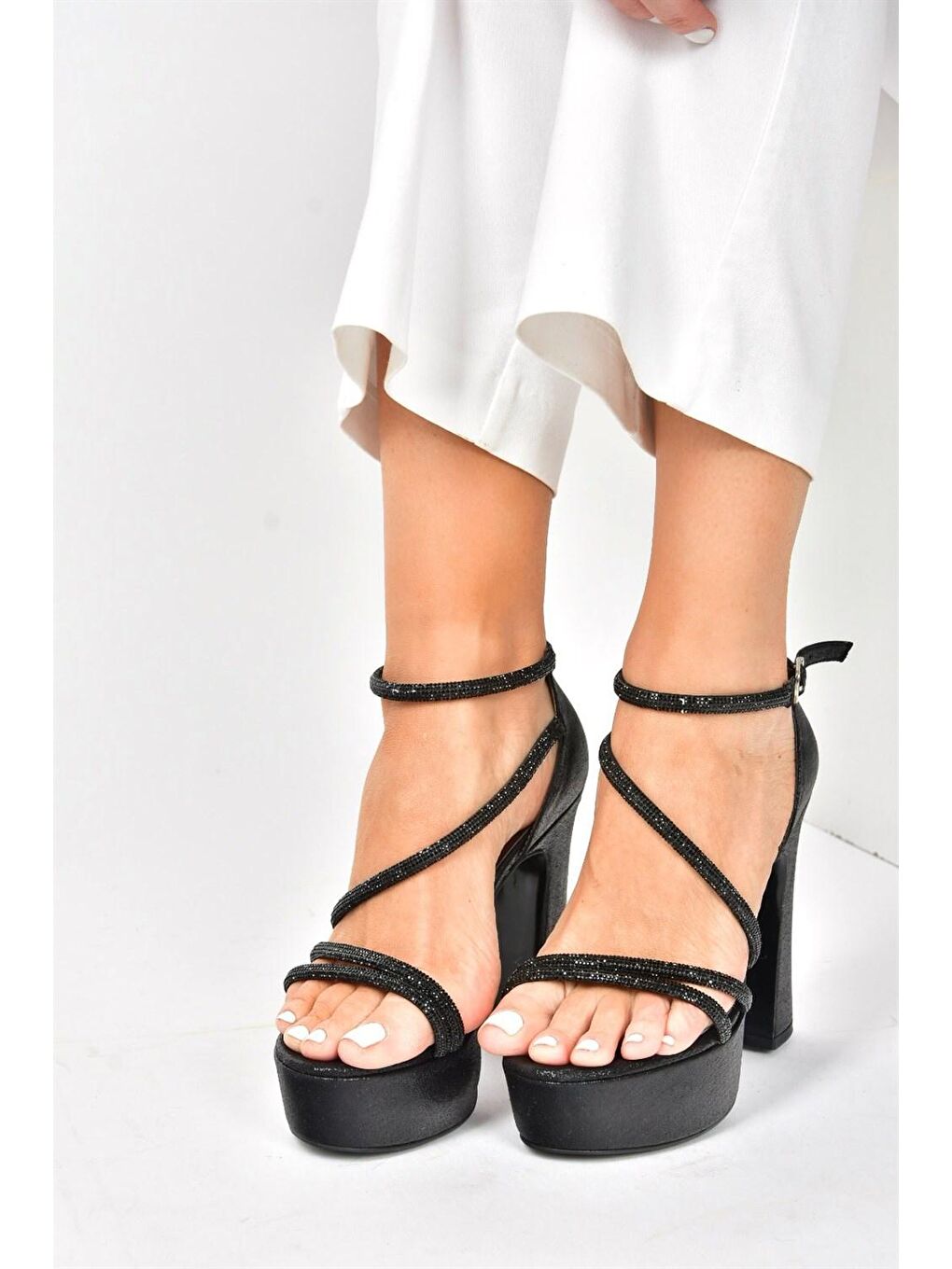 Siyah Suni Deri Platform Kalın Topuklu Kadın Abiye Ayakkabı M348202614-1