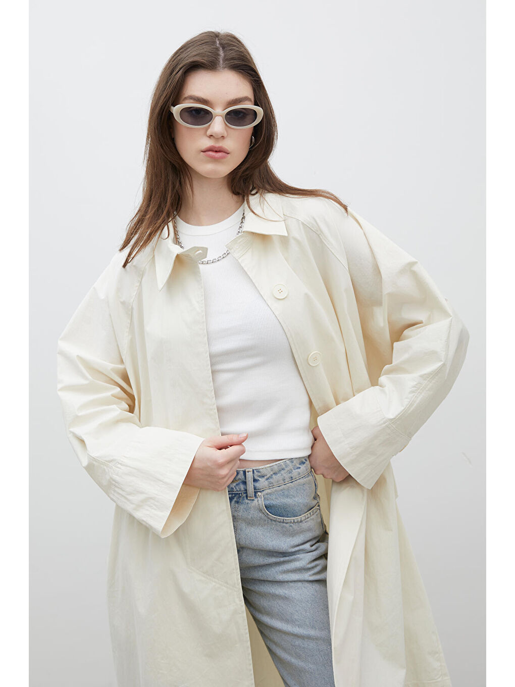 Bej Oversize Teknik Kumaş Trençkot Vanilya-4