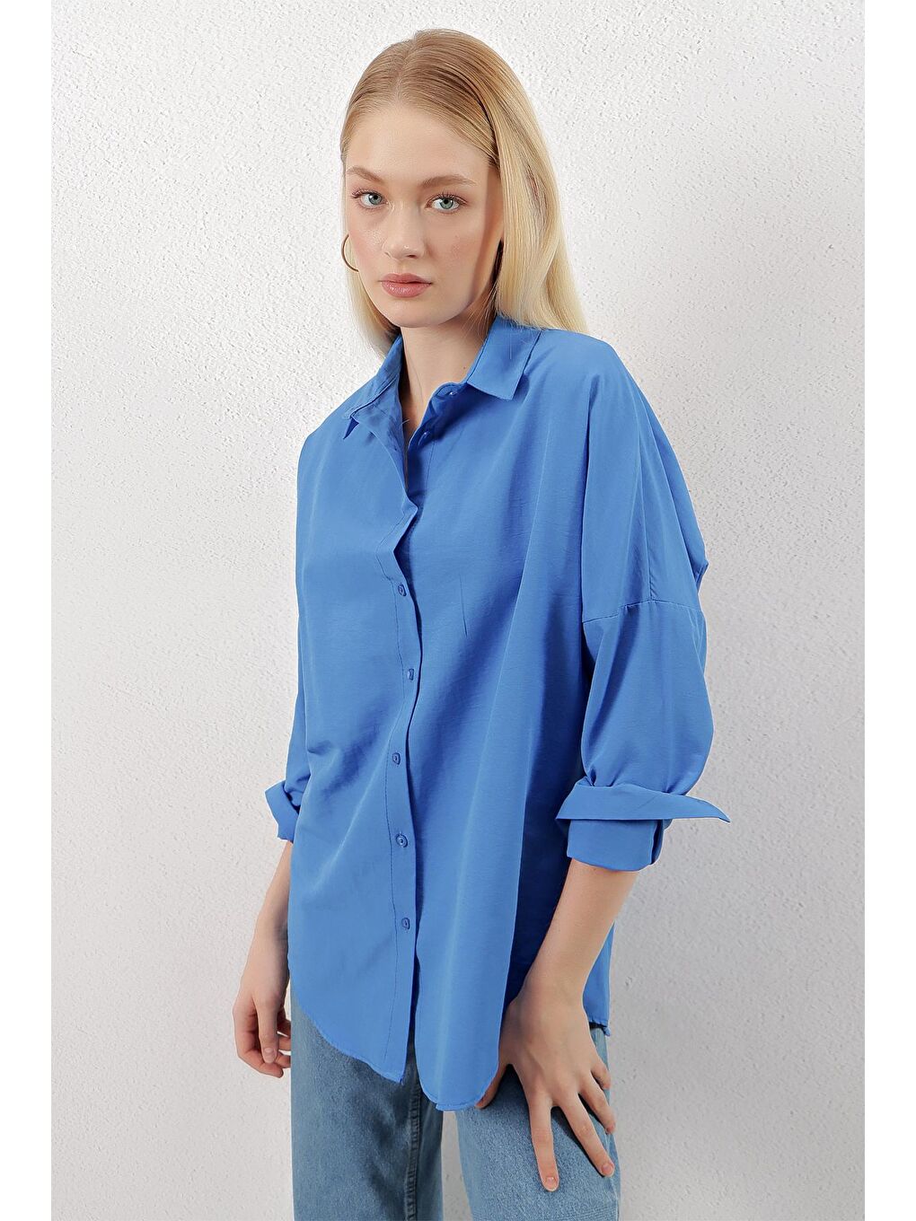 Saks Mavisi Sade Düz Araboy Basic Oversize Gömlek-1
