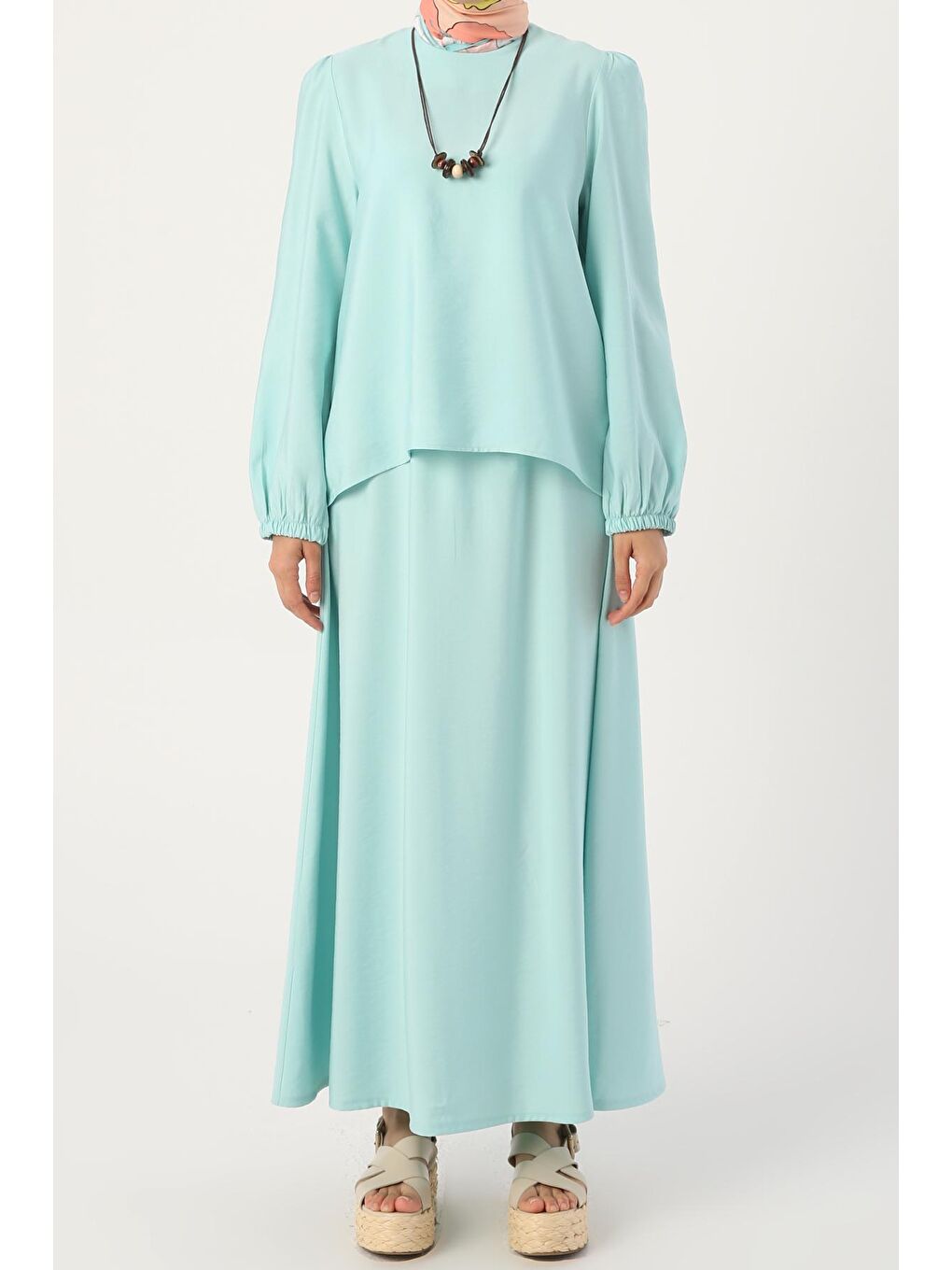 Yeşil Mint Kolyeli Büzgülü Kollu Rahat Kalıp Etekli Takım-1