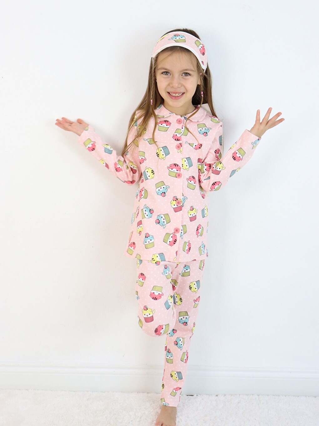 Pembe Bebe Yaka Düğmeli Kız Çocuk Göz Bantlı Pijama Takımı-4