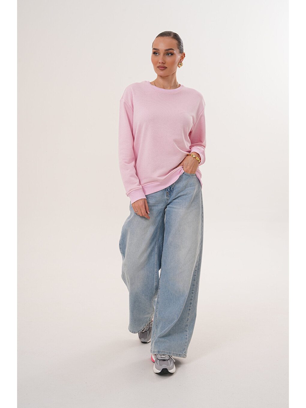 Pembe Unisex Bisiklet Yaka %100 Pamuk Basic Sweatshirt-8