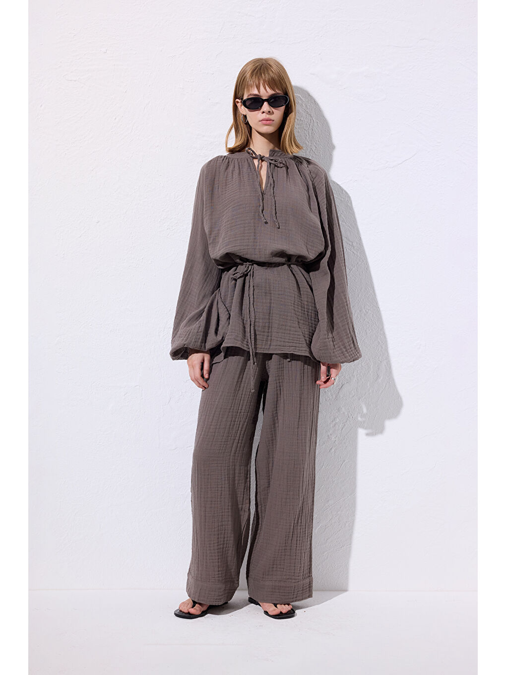 Müslin Bağlamalı Bluz Gri-2