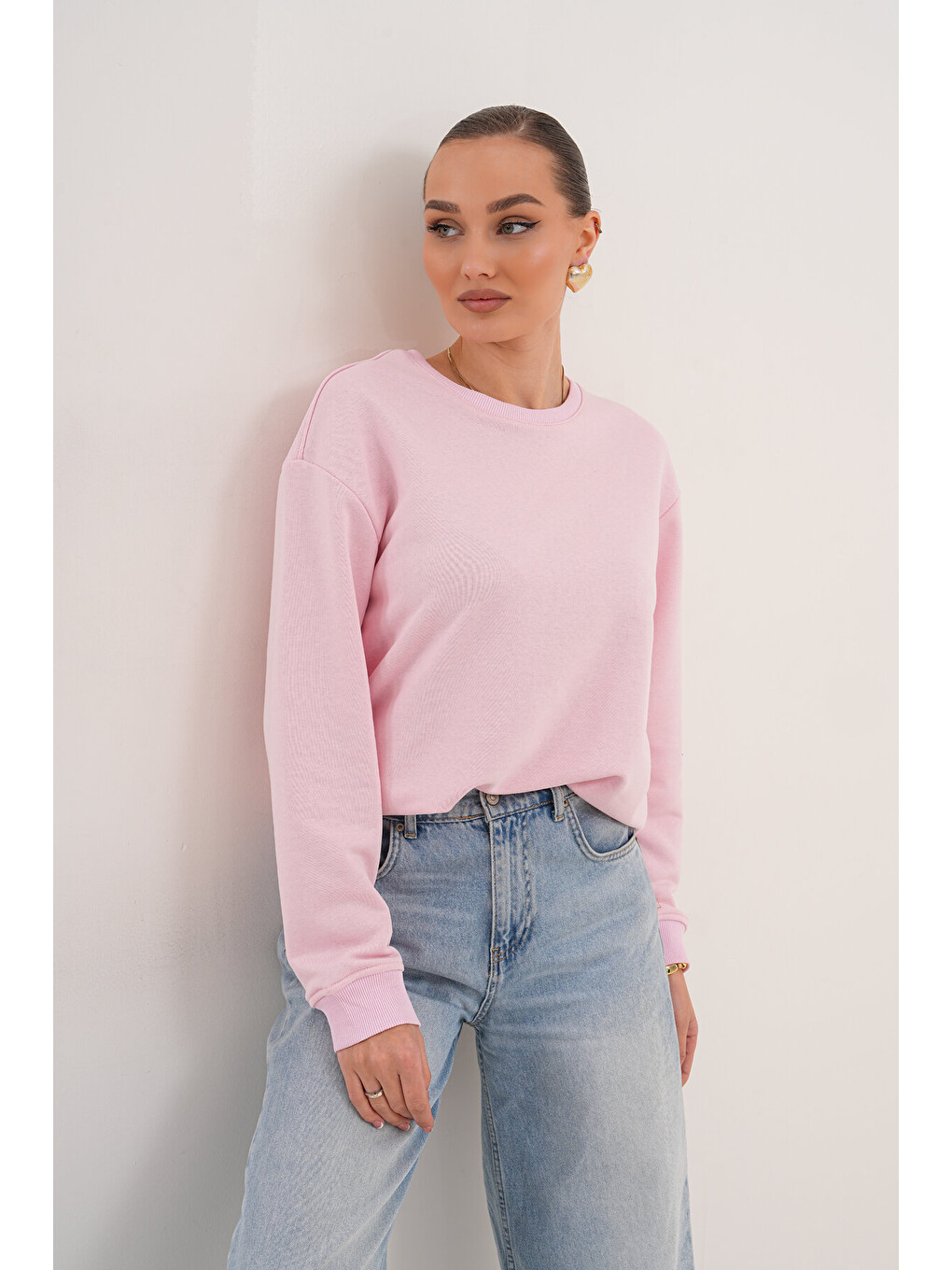 Pembe Unisex Bisiklet Yaka %100 Pamuk Basic Sweatshirt-11