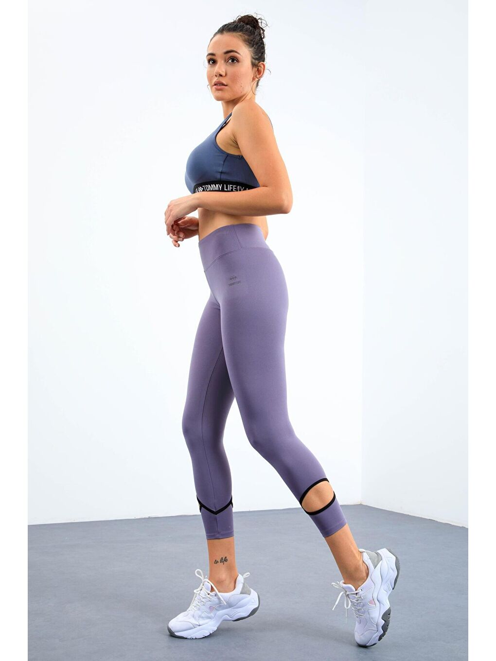 Mor Eflatun Bilekleri Pencereli Yüksel Bel Slim Fit Dar Paça Kadın Tayt - 94610-1