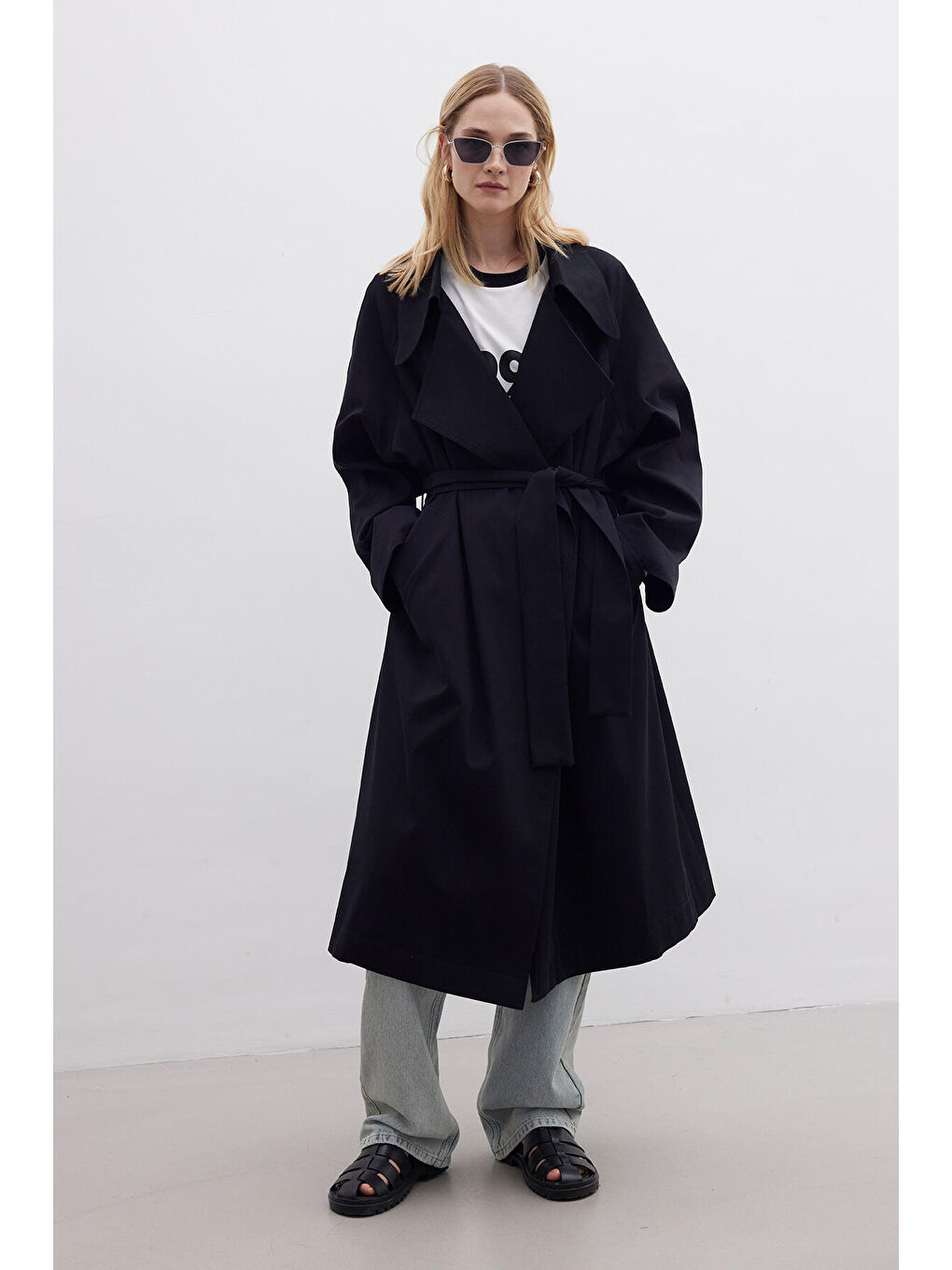 Oversize Geniş Yaka Trençkot Siyah-6