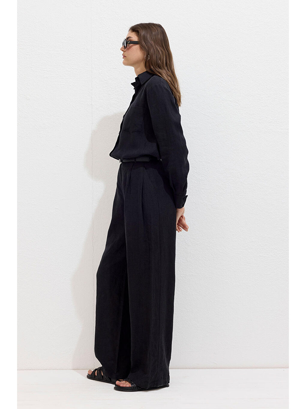 Kaplama Düğmeli Keten Fit Gömlek Siyah-4