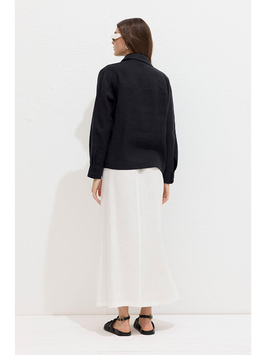 Kaplama Düğmeli Keten Fit Gömlek Siyah-7