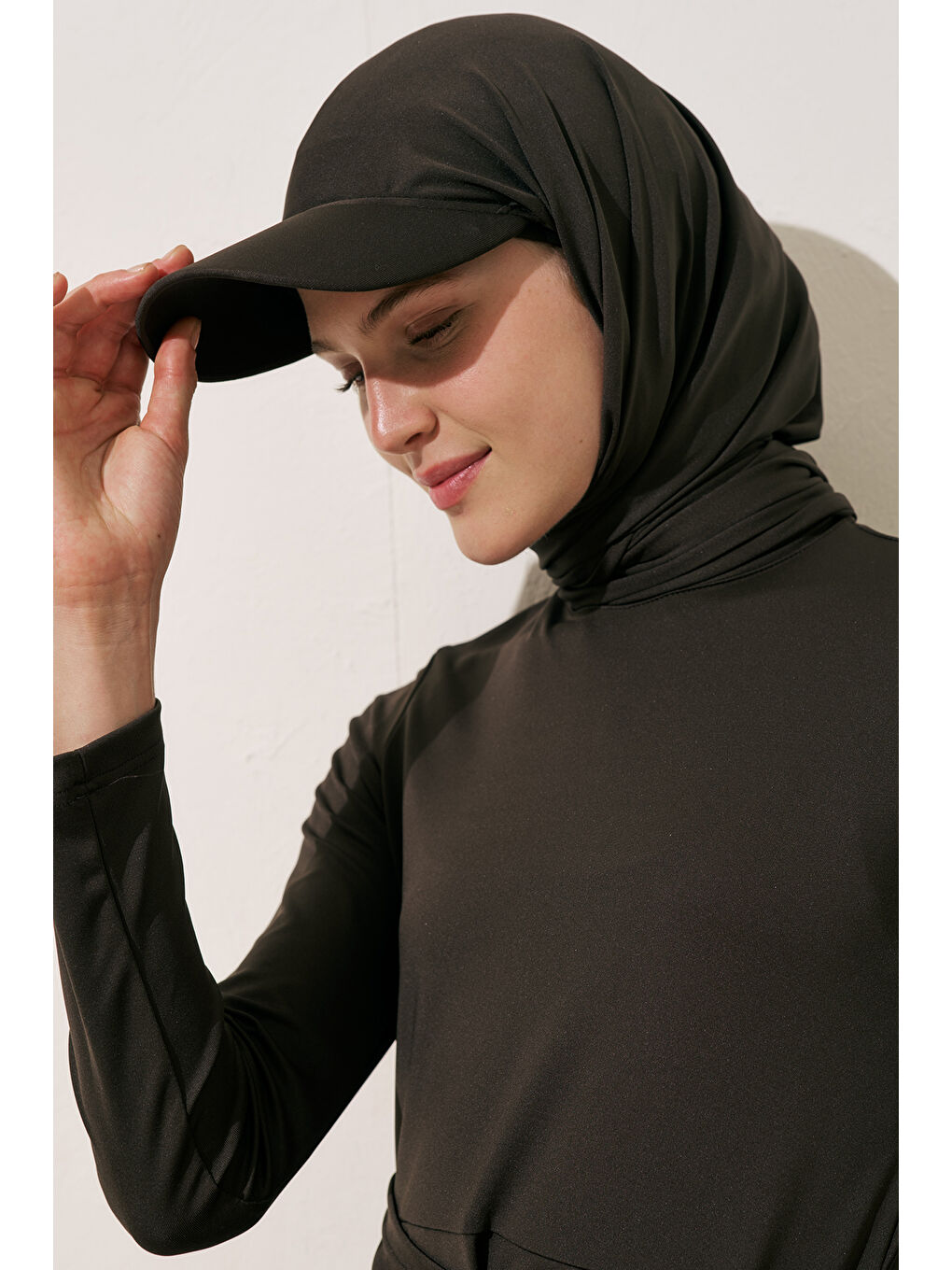 Cap Şapkalı Mayo Şal Kahverengi-1