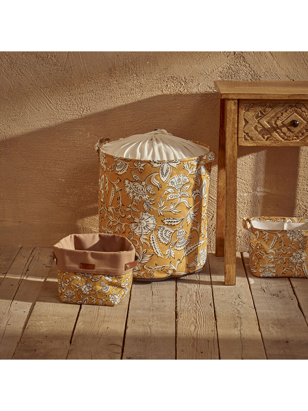 Bella Maison Sari Indian Ağzı Büzgülü Çamaşır Sepeti  Hardal (36x40 cm) - Organizer Hediyeli - 1
