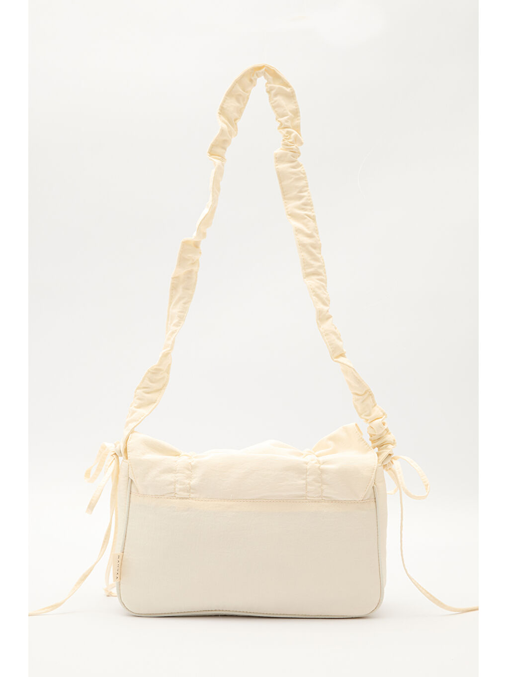 Bej Büzgü Detaylı Omuz Çantası Vanilya-7