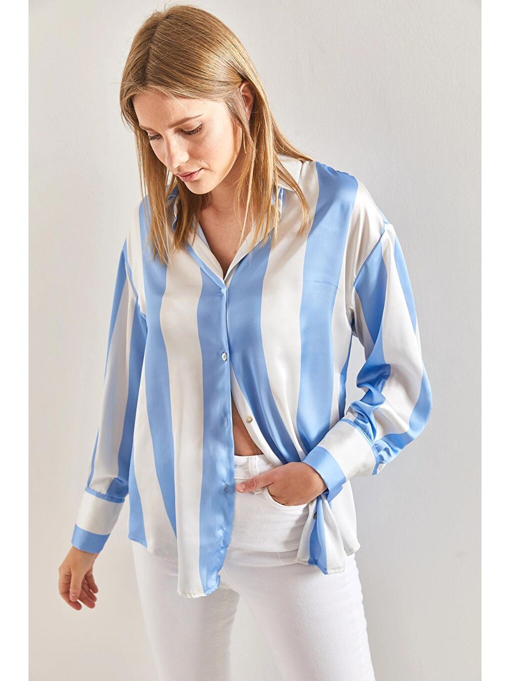 Mavi Kadın Kalın Çizgili Saten Gömlek-4