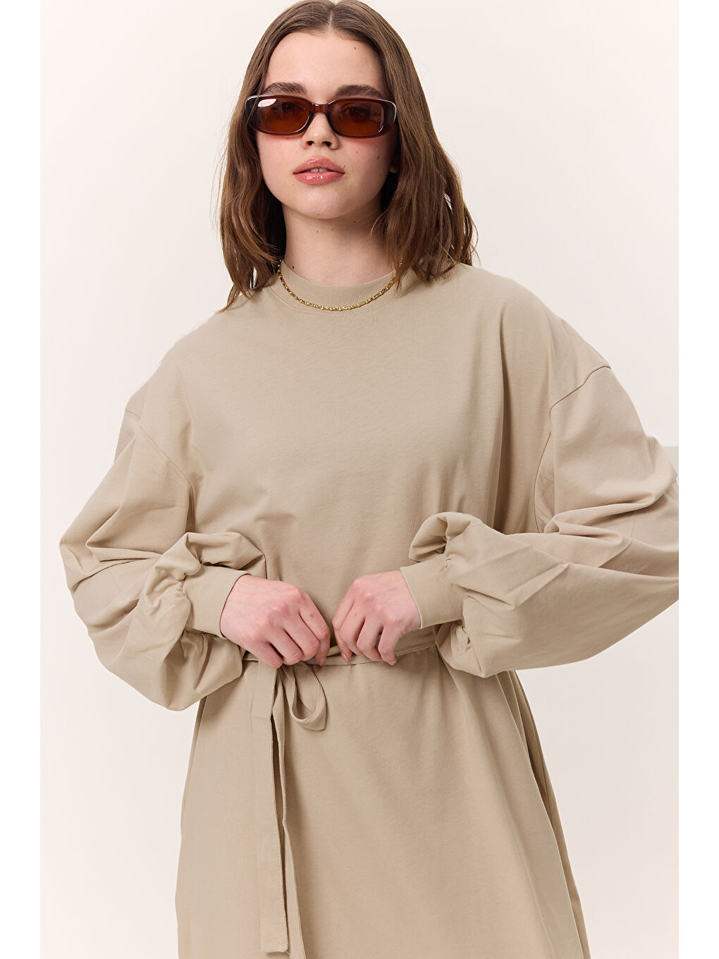 Bej Balon Kollu Uzun Rahat Elbise Taş-3