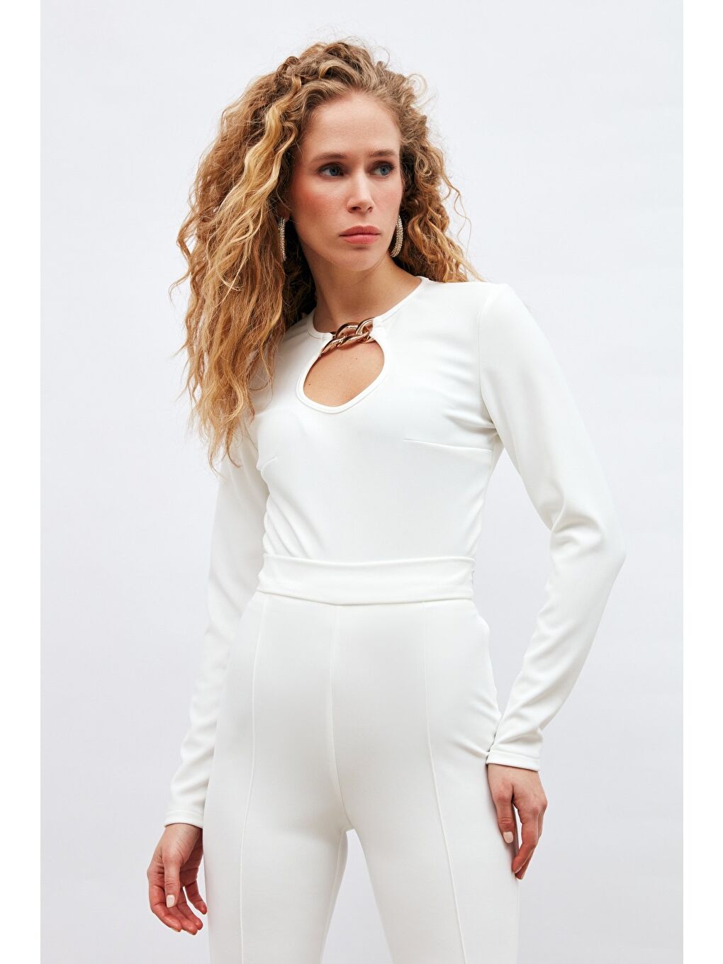 Zincir Detaylı Bluz - Ekru-4