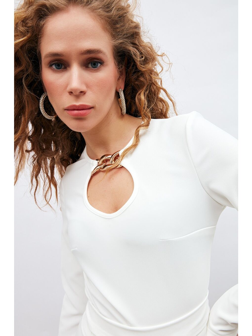 Zincir Detaylı Bluz - Ekru-6