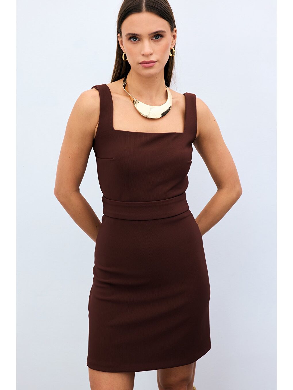 Kahverengi Kare Yaka Crop Bluz - Kahve