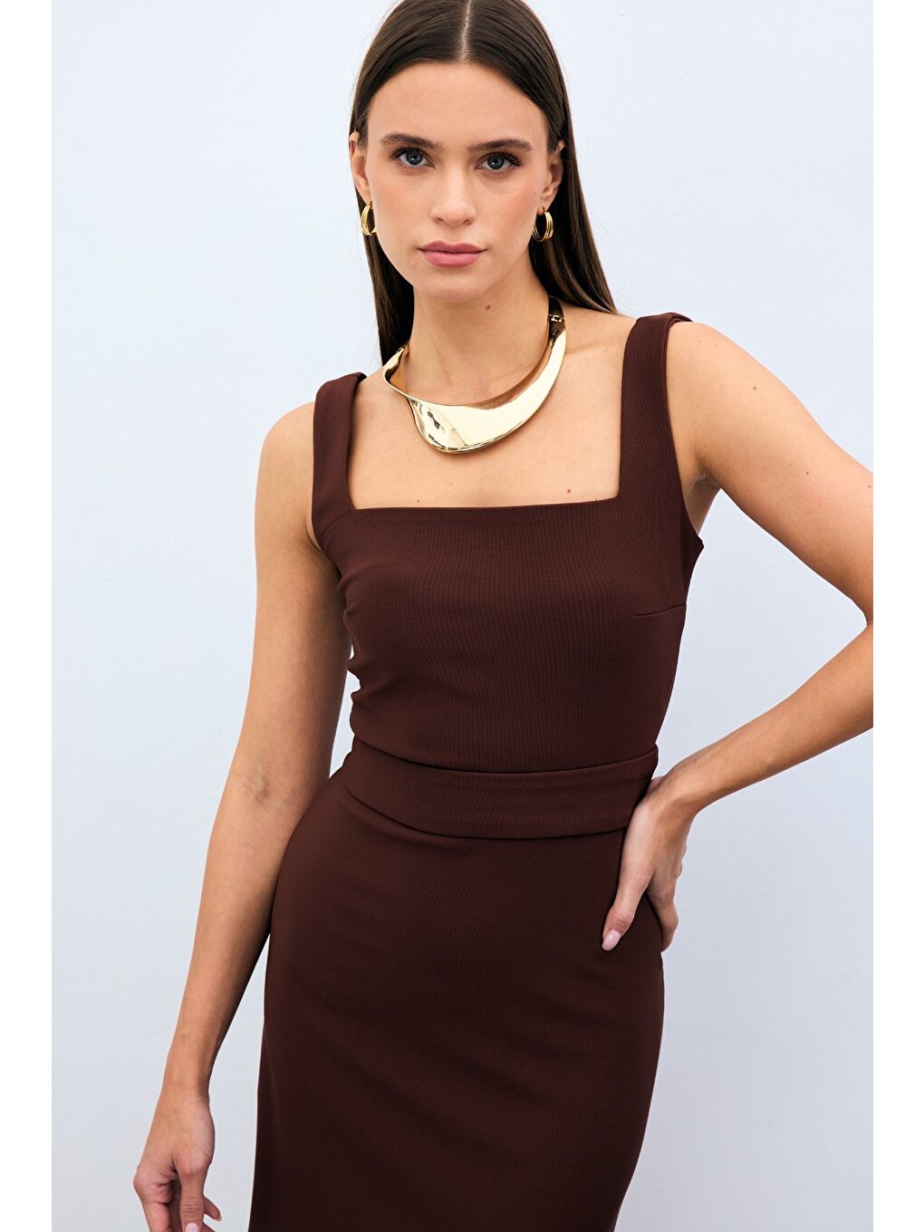 Kahverengi Kare Yaka Crop Bluz - Kahve-3