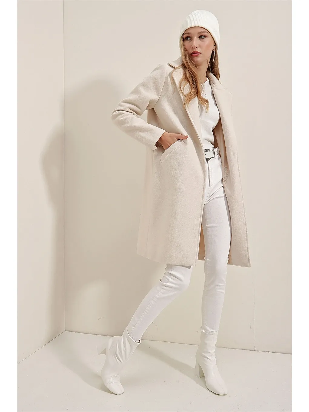 Ekru Kadın Kaşe Kaban-2