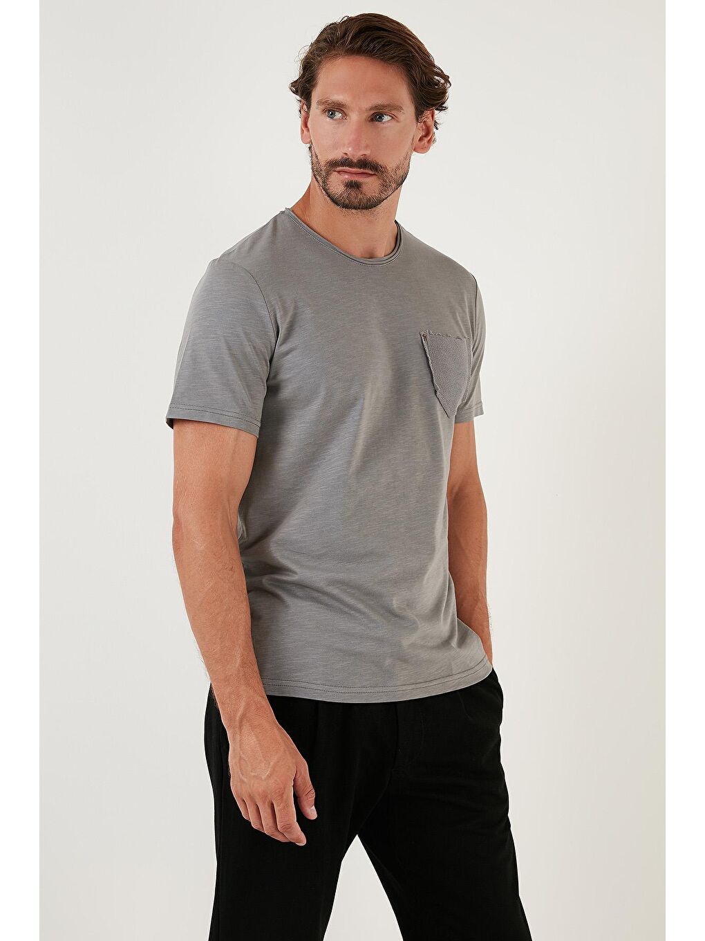 Buratti Açık Haki % 100 Pamuklu Slim Fit Bisiklet Yaka Cepli T Shirt 5902000 - 1