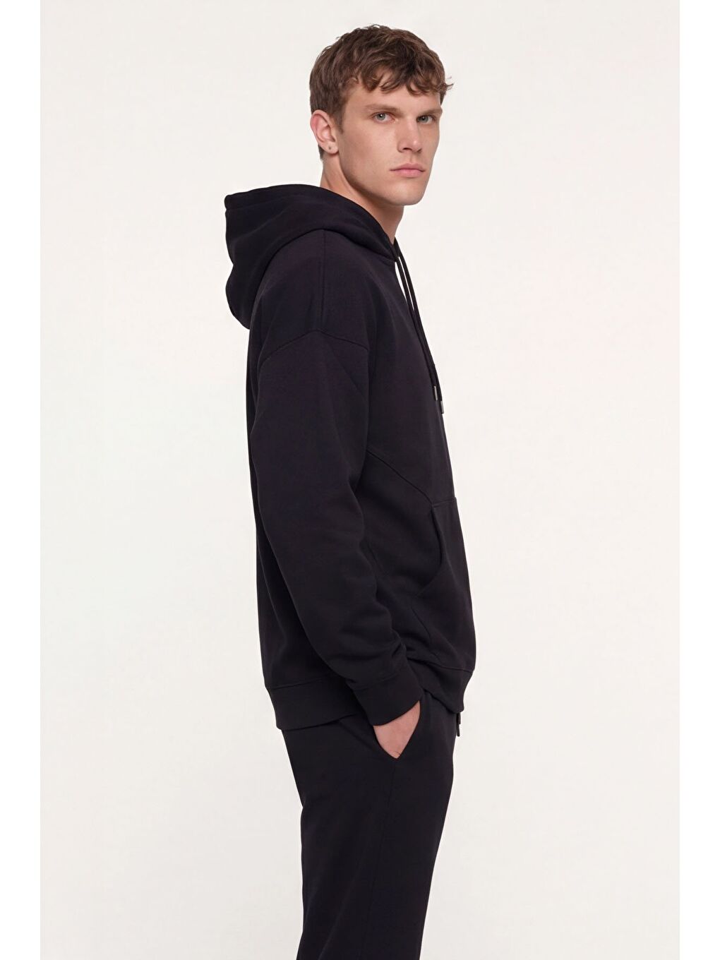 Giotelli Siyah Regular Fit Pamuk Karışımlı Kapüşonlu Erkek Eşofman Takımı-2
