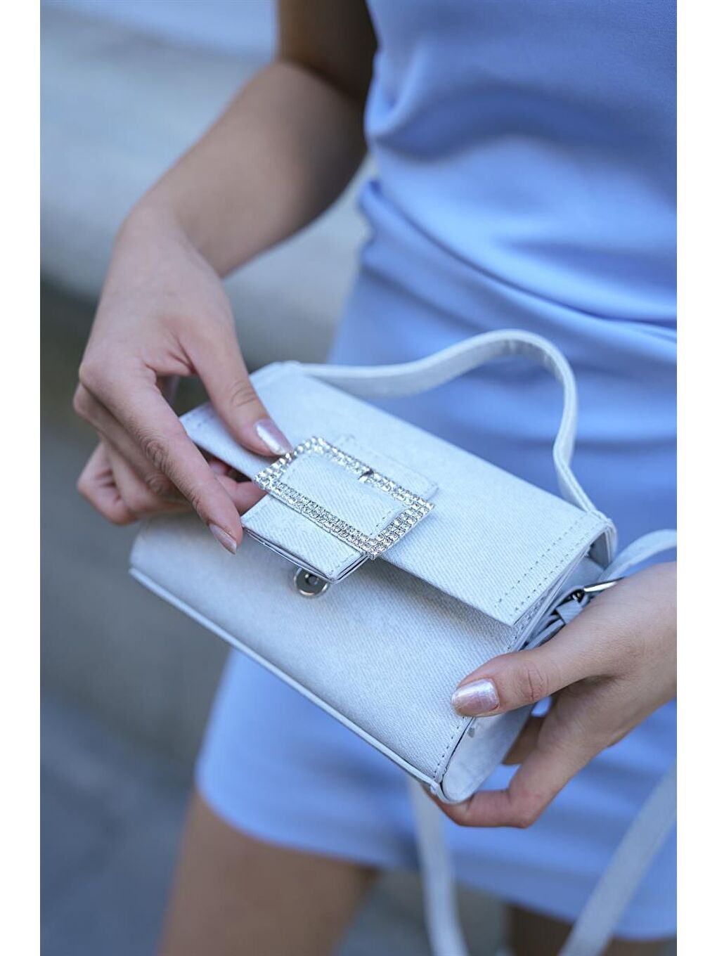 Uzun Saplı Jean Trend Çanta Açık Gri-3