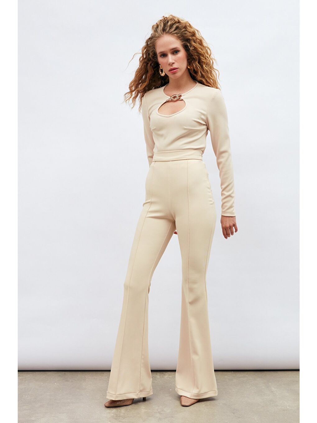 Zincir Detaylı Bluz - Bej-7