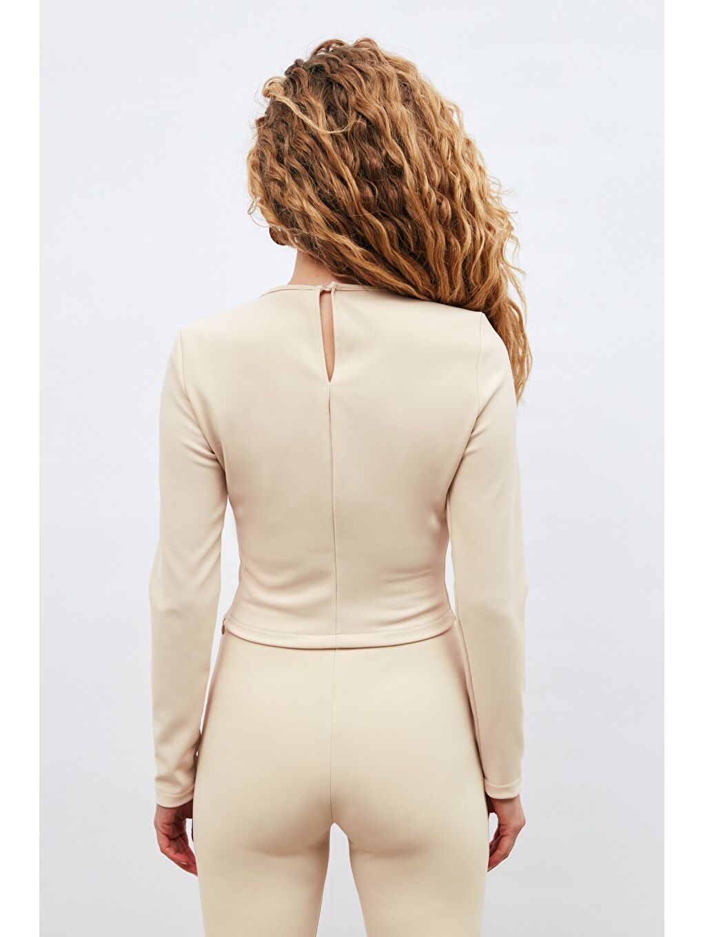 Zincir Detaylı Bluz - Bej-8