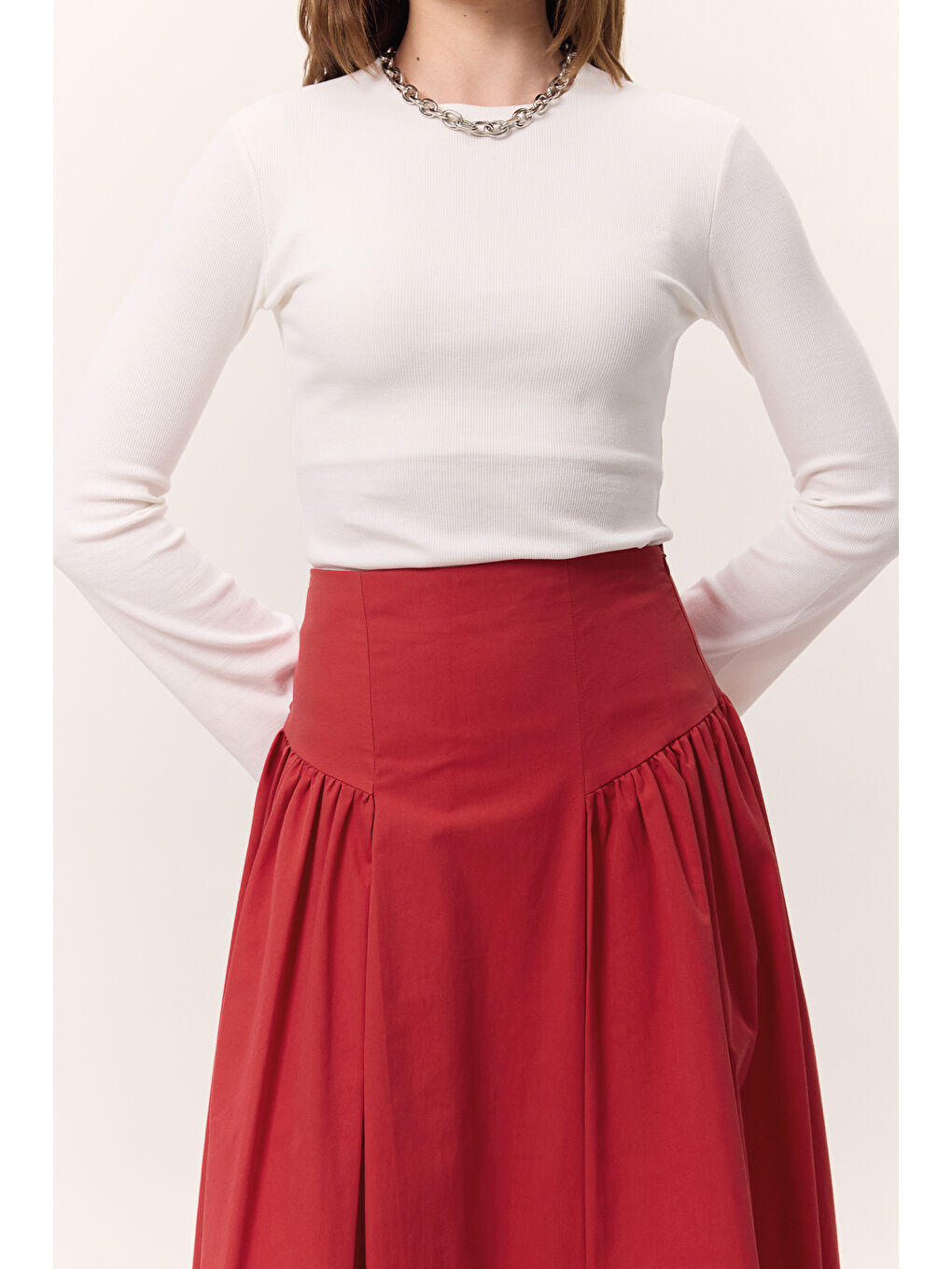 Büzgülü Gabardin Etek Kırmızı-6