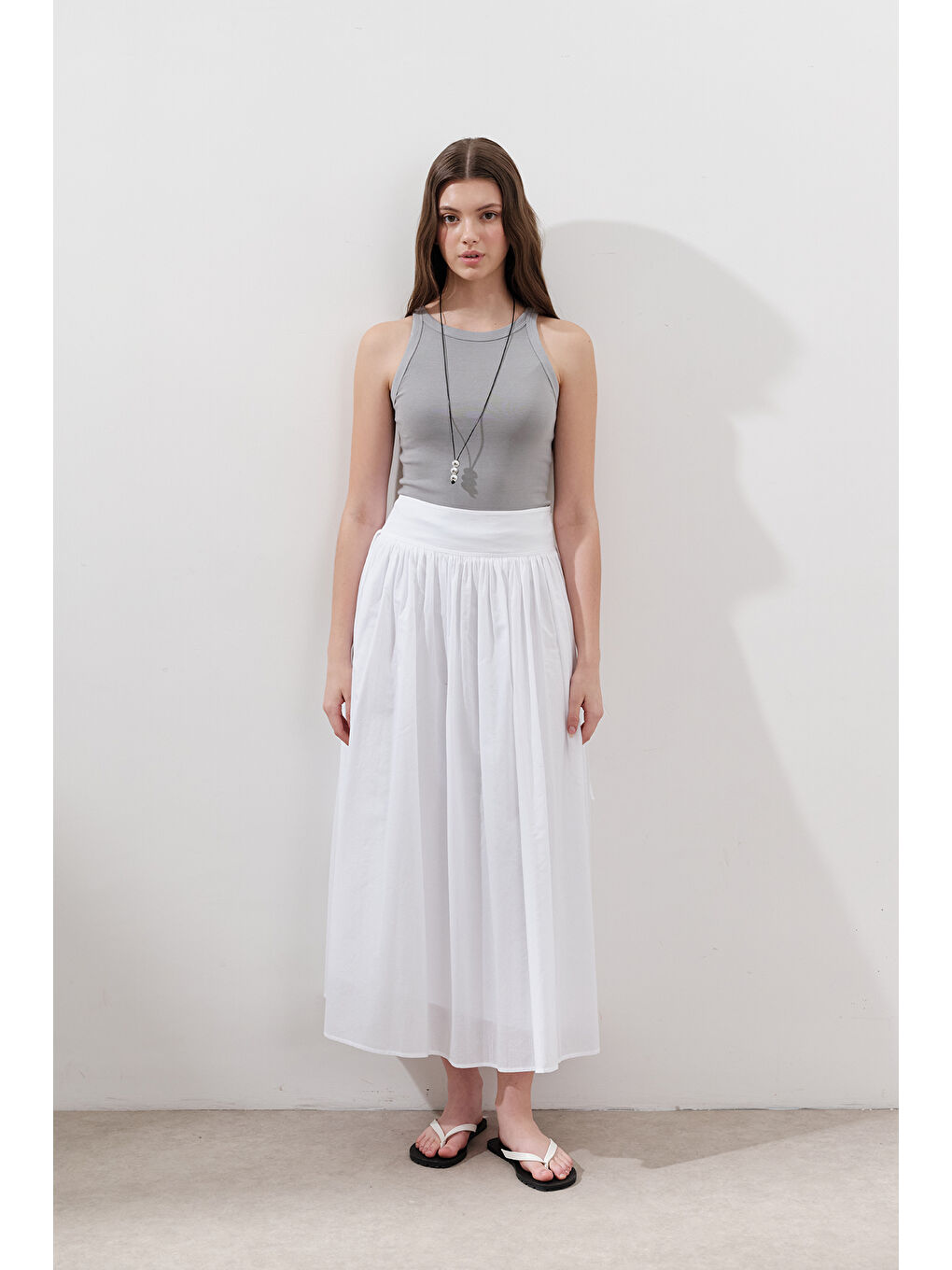 Bağlama Detaylı Geniş Etek Ekru