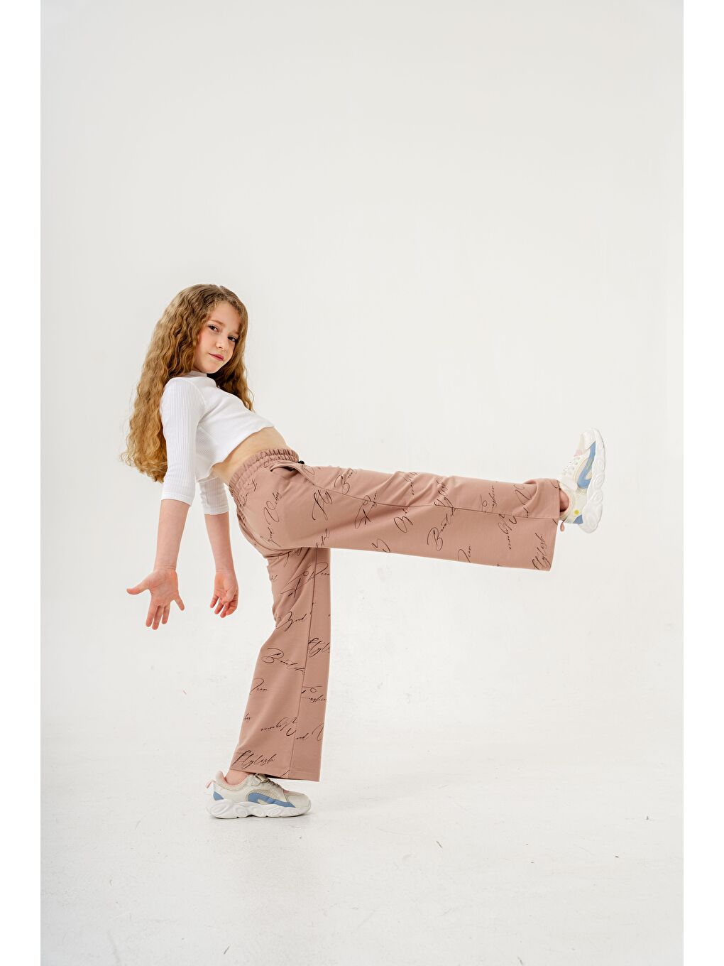 Bej Geniş Paçalı Tüm Alan Baskılı Kız Çocuk Eşofman Altı-6