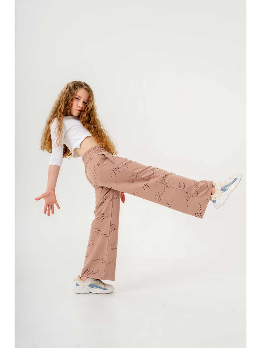 Bej Geniş Paçalı Tüm Alan Baskılı Kız Çocuk Eşofman Altı-9