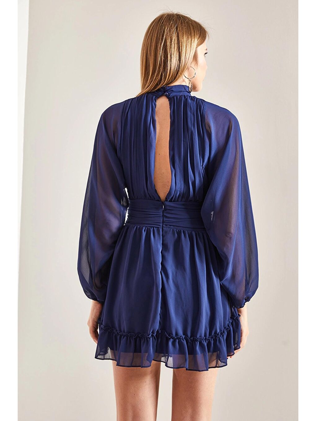 Lacivert Kadın Sırt Dekolteli Balıkçı Yaka Astarlı Şifon Elbise-2