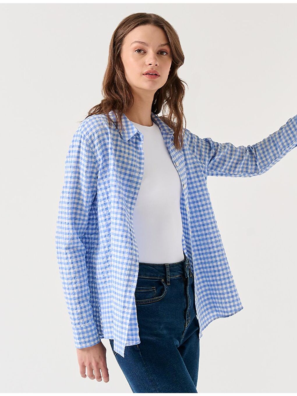 Orta Mavi Dik Yaka Uzun Kollu Desenli Gömlek-2