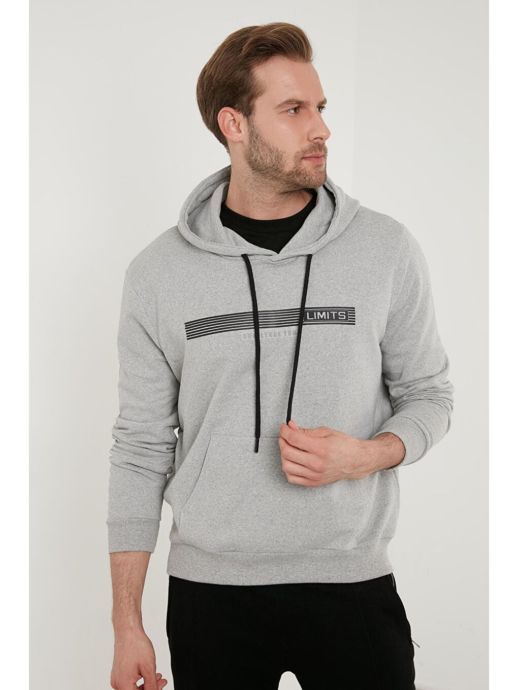 Gri Slim Fit Baskılı Kapüşonlu Kanguru Cepli Pamuklu Sweat 5414014-2