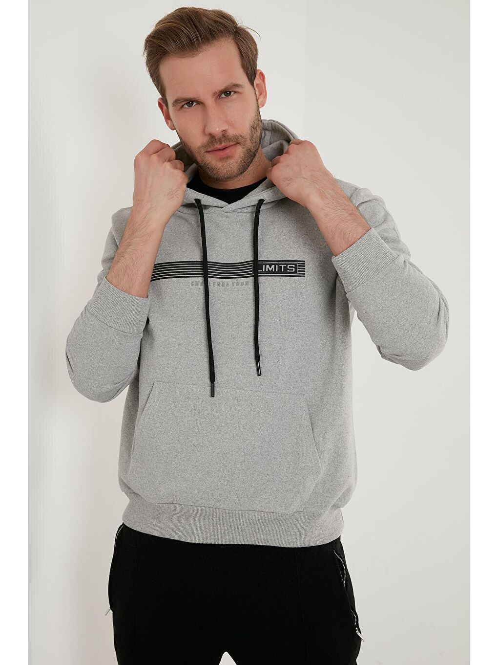 Gri Slim Fit Baskılı Kapüşonlu Kanguru Cepli Pamuklu Sweat 5414014-3