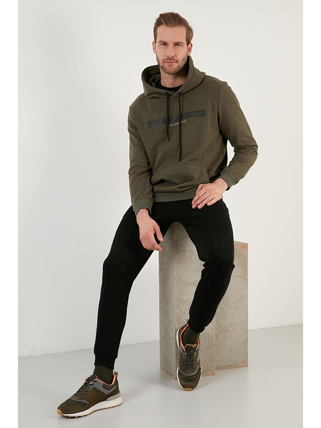 Haki Slim Fit Baskılı Kapüşonlu Kanguru Cepli Pamuklu Sweat 5414014