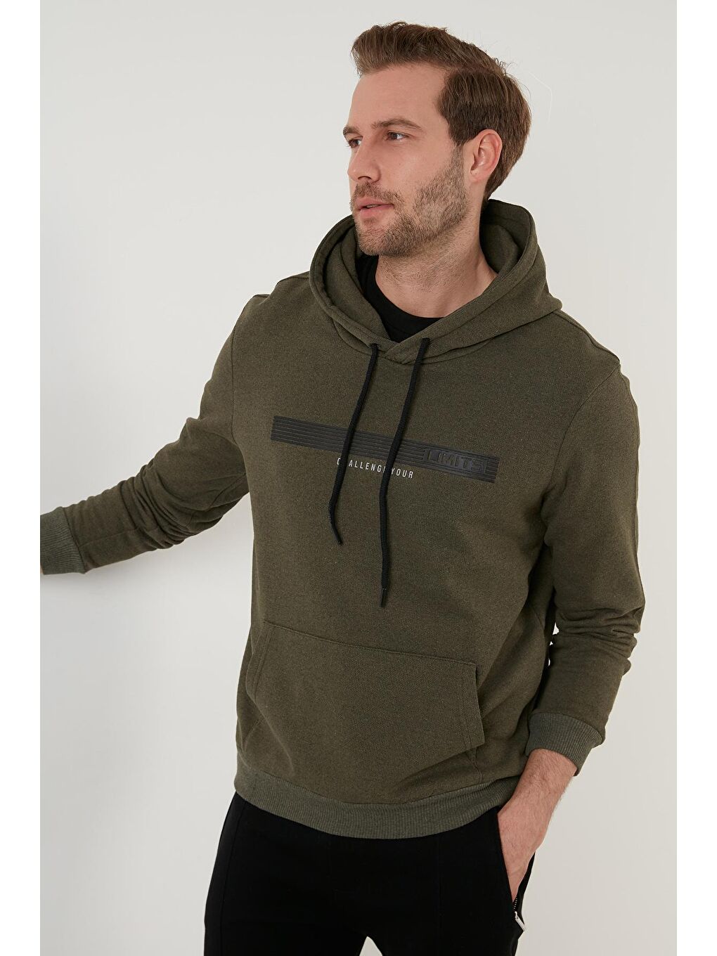 Haki Slim Fit Baskılı Kapüşonlu Kanguru Cepli Pamuklu Sweat 5414014-6