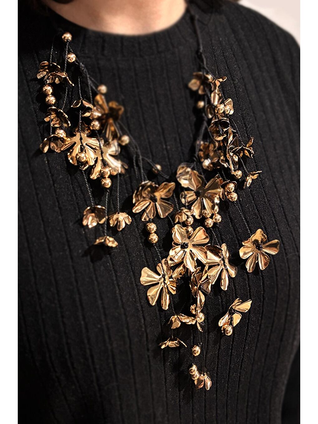 New Obsessions Sari Çoklu Gold Çiçek Uçlu Kadın İp Kolye - 5