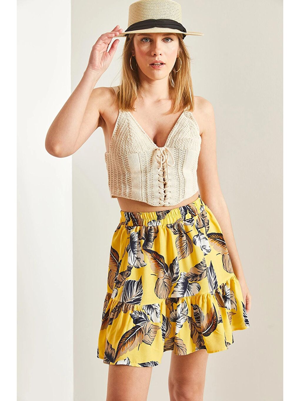 Sarı Kadın Multi Desenli Fırfırlı Viskon Mini Etek-1
