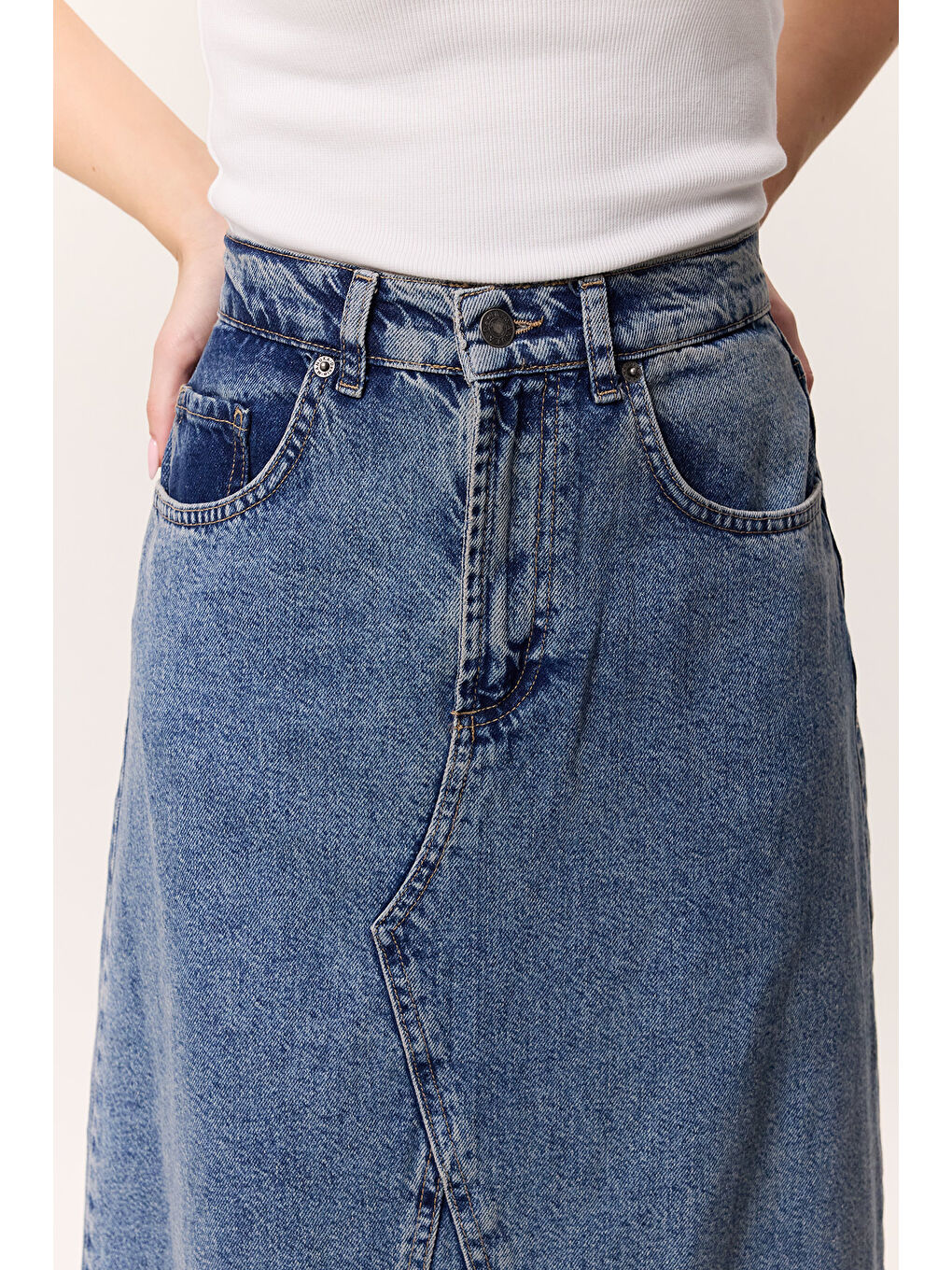 Etek Ucu Volanlı Denim Etek Mavi-5