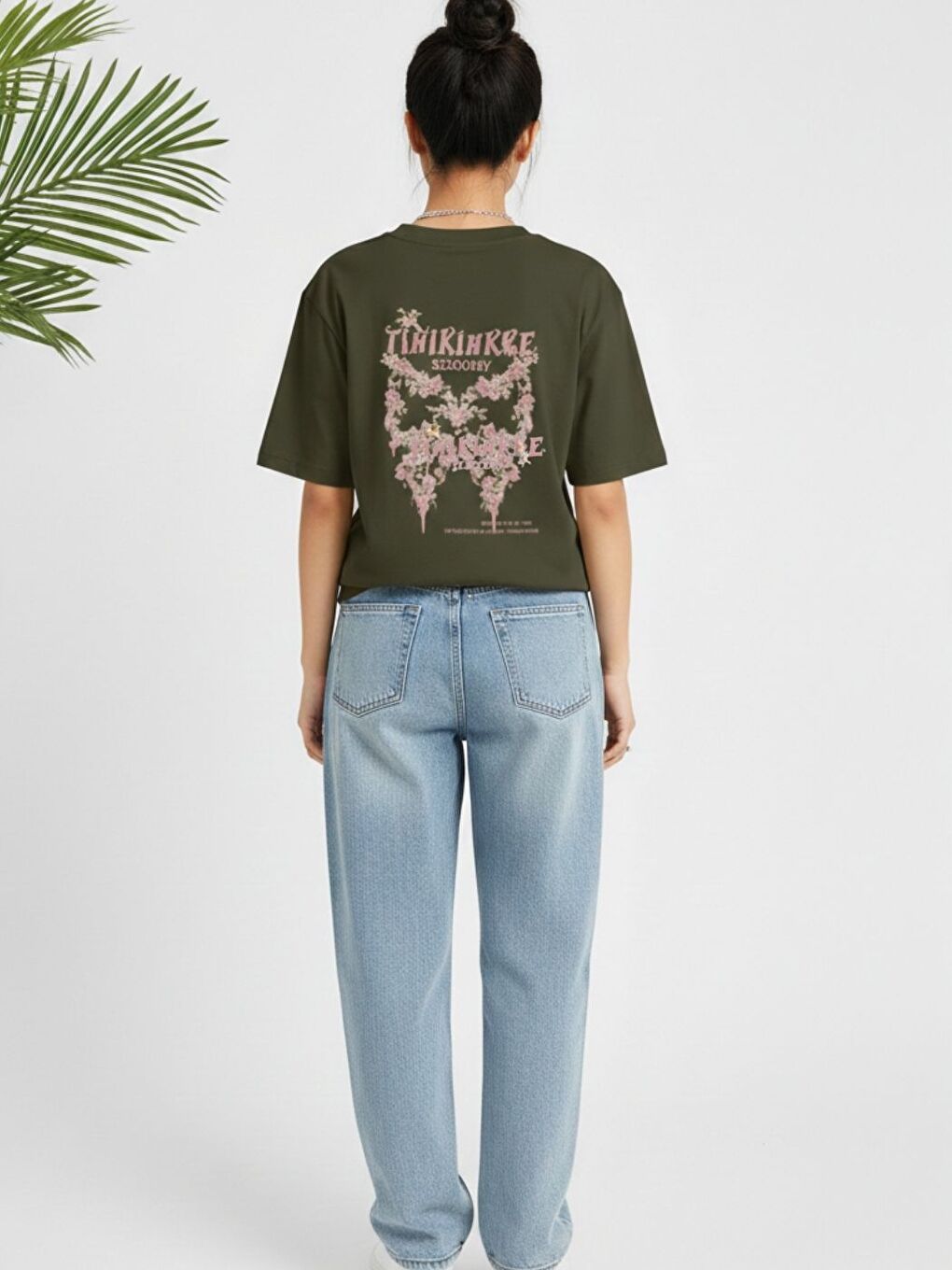 Kadın Haki RoseButterfly Baskılı Oversize Tişört-1