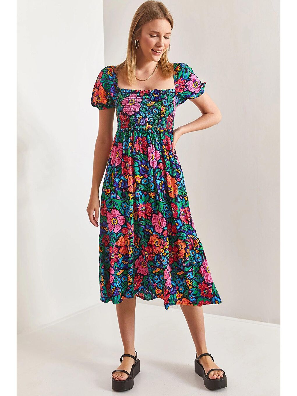 Yeşil Kadın Kare Yaka Gipeli Multi Desenli Kloş Elbise